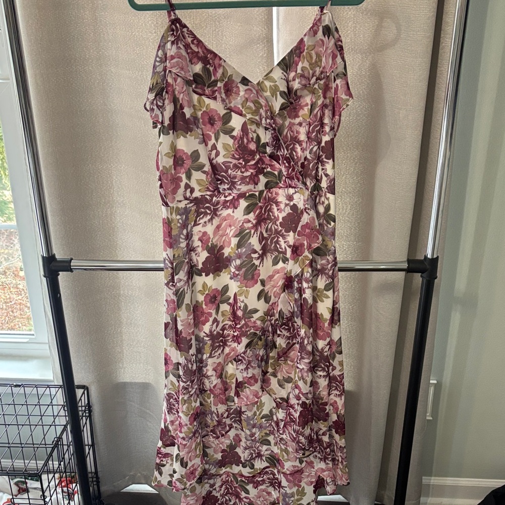 Elegant Floral Midi Dress in Purple and Cream